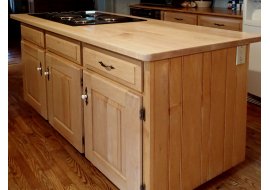 Maple Kitchen Island Photo