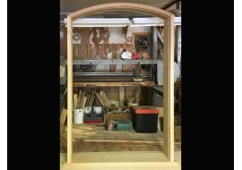 Arched Top Door Jamb Photo