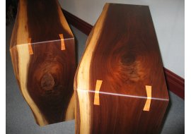 Live edge & butterfly keys Photo