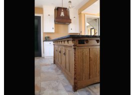 Fancy Figure of Quarter Cut Oak Photo